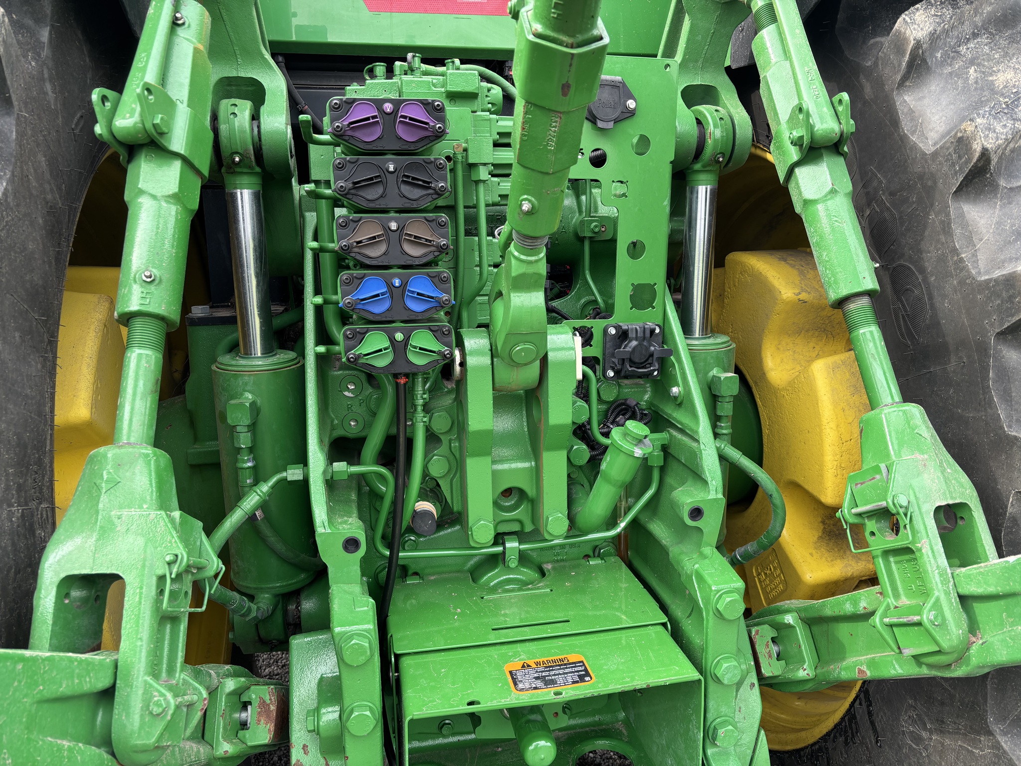 2023 John Deere 8R 370 Image 10