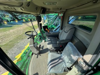 2023 John Deere CP770 Image 6
