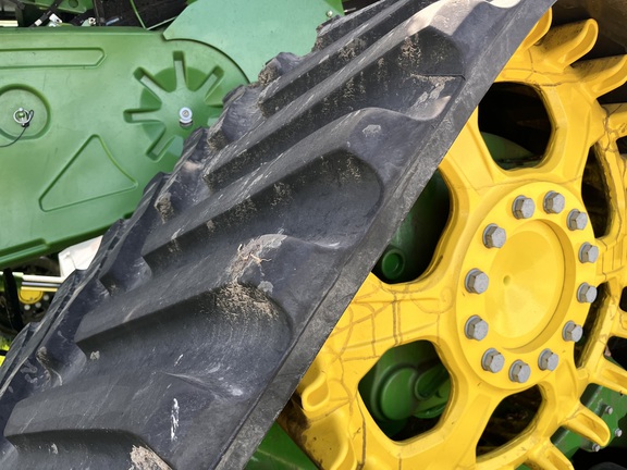 2024 John Deere X9 1100 - Photo10