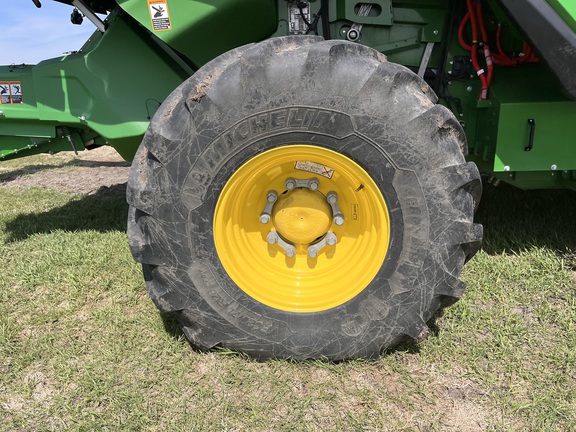 2024 John Deere X9 1100 - Photo13