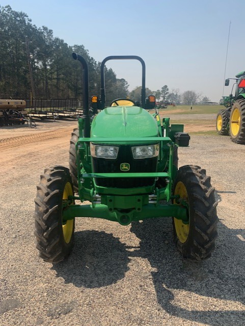2022 John Deere 5045E Image 2