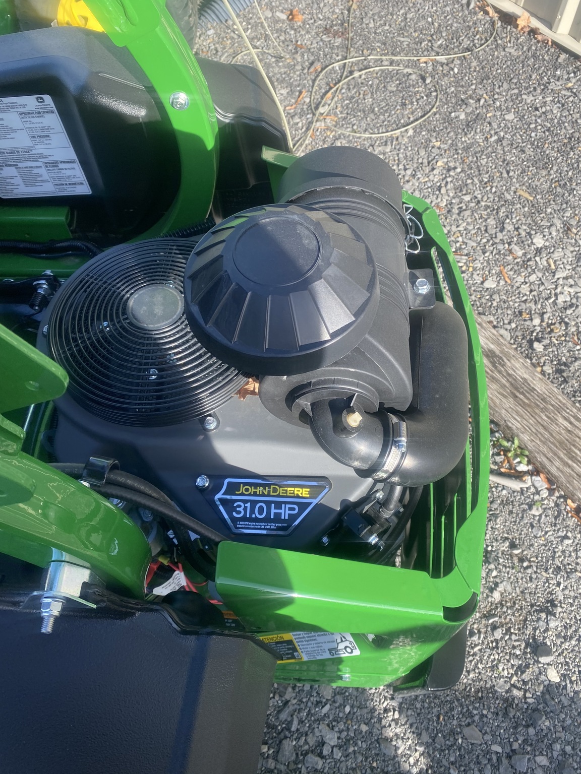 2025 John Deere Z960M Image 4