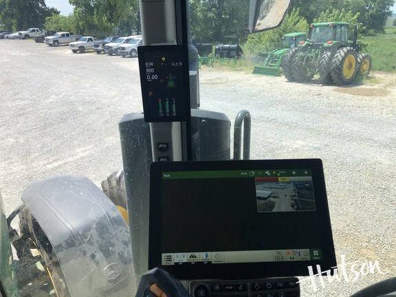 Photo of 2024 John Deere 8R 410