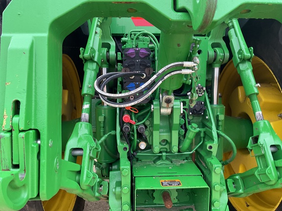 2024 John Deere 8R 280 Photo 3