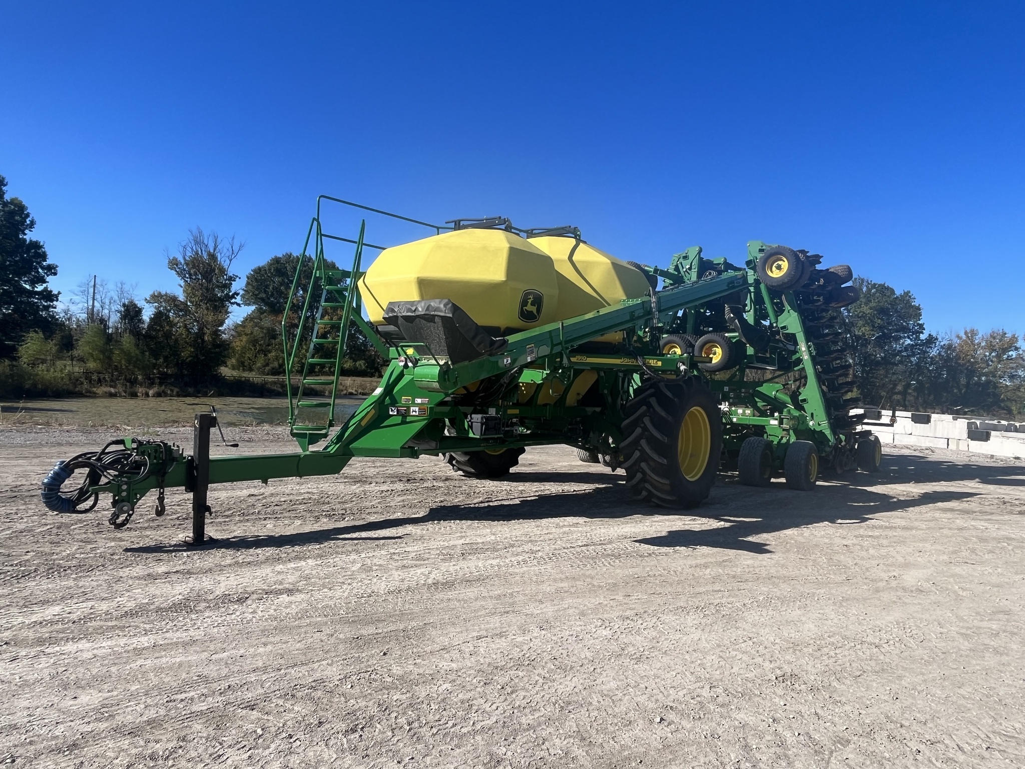  2020 John Deere 1890 at Heritage Tractor in Pittsburg, KS
