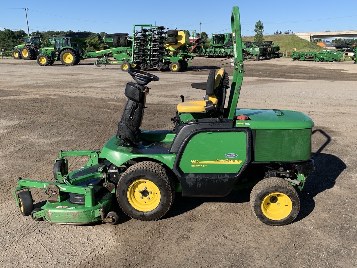 2008 John Deere 1445 Image 1