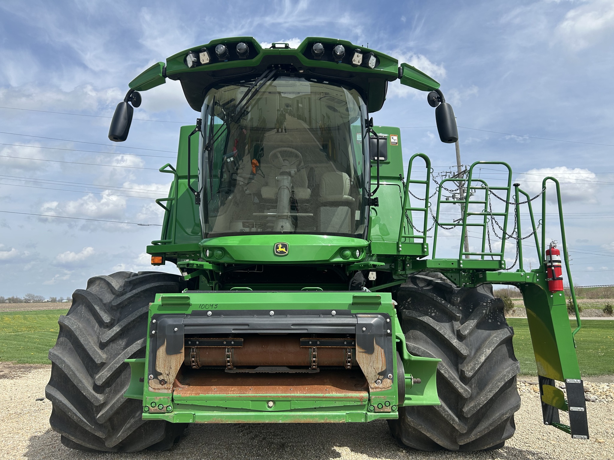  2024 John Deere S780 at Heritage Tractor in Dixon, IL