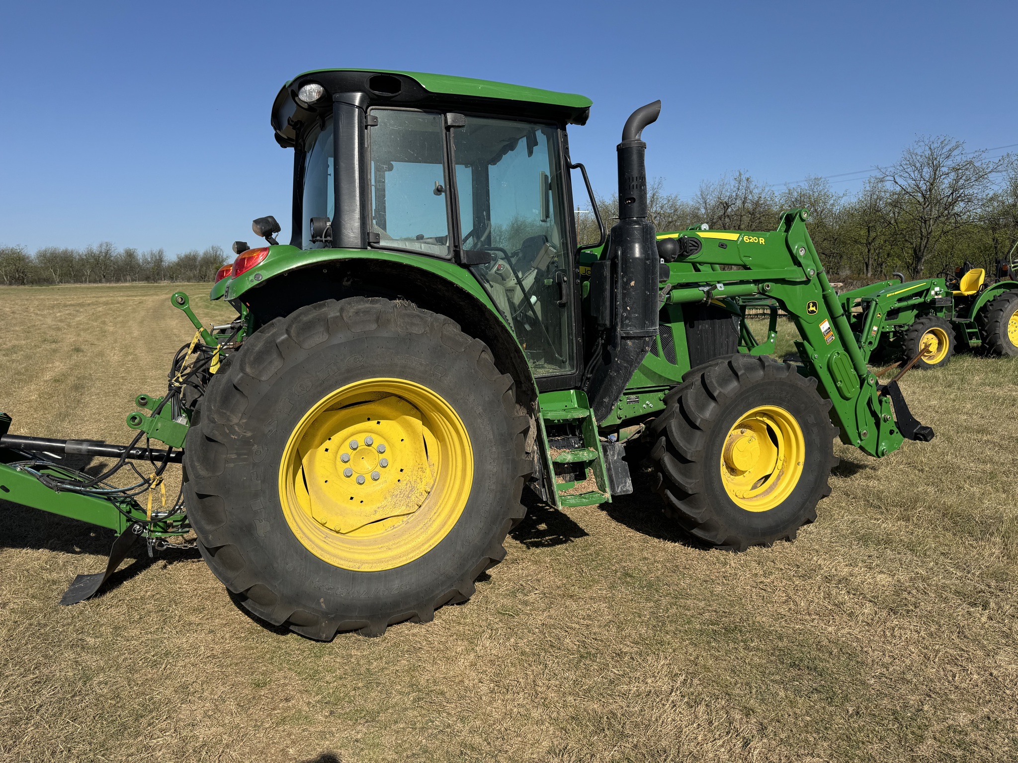 2024 John Deere 6110M Image 8