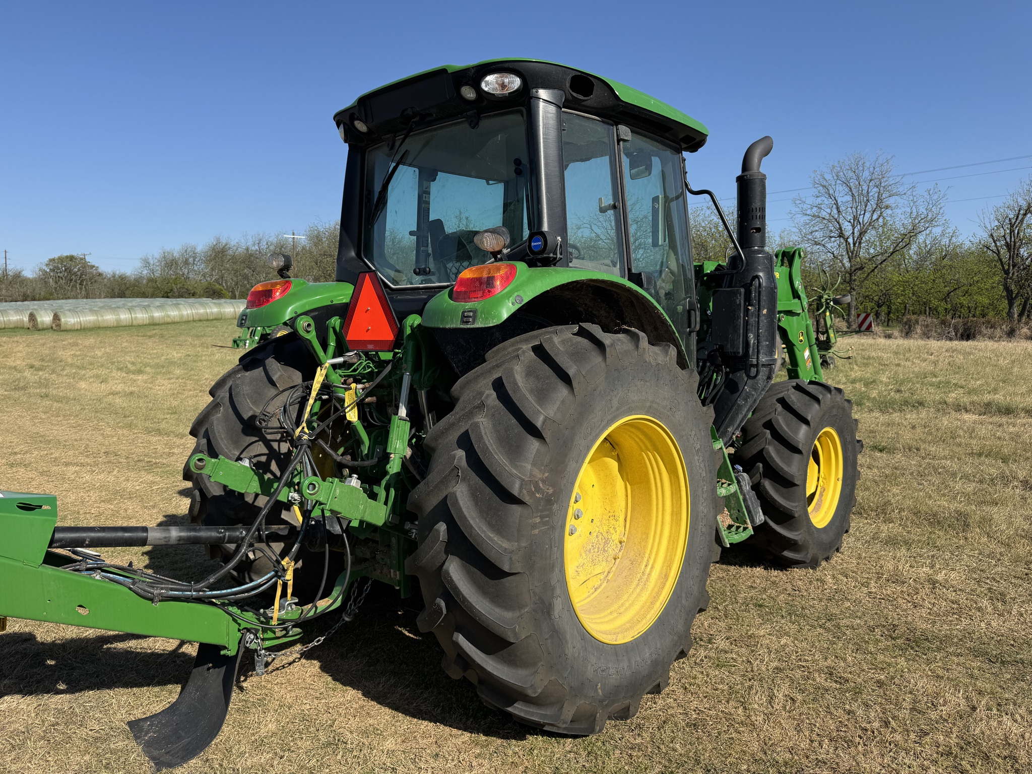 2024 John Deere 6110M Image 9