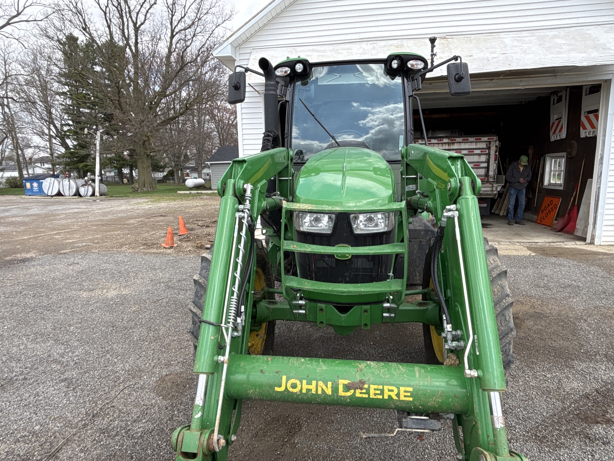Used 2023 John Deere 5120M Utility Tractors at Koenig Equipment in Urbana, OH - PhotoXL1