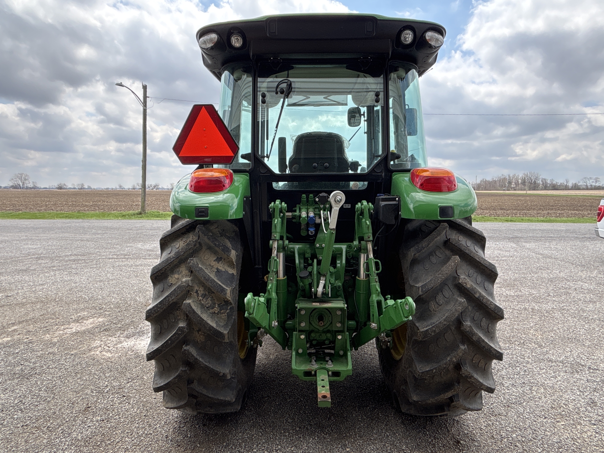 Used 2023 John Deere 5120M Utility Tractors at Koenig Equipment in Urbana, OH - PhotoXL2
