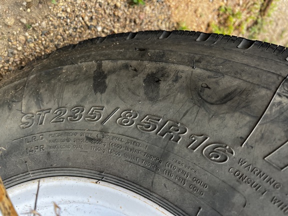 2008 Unverferth 3750 - Photo9