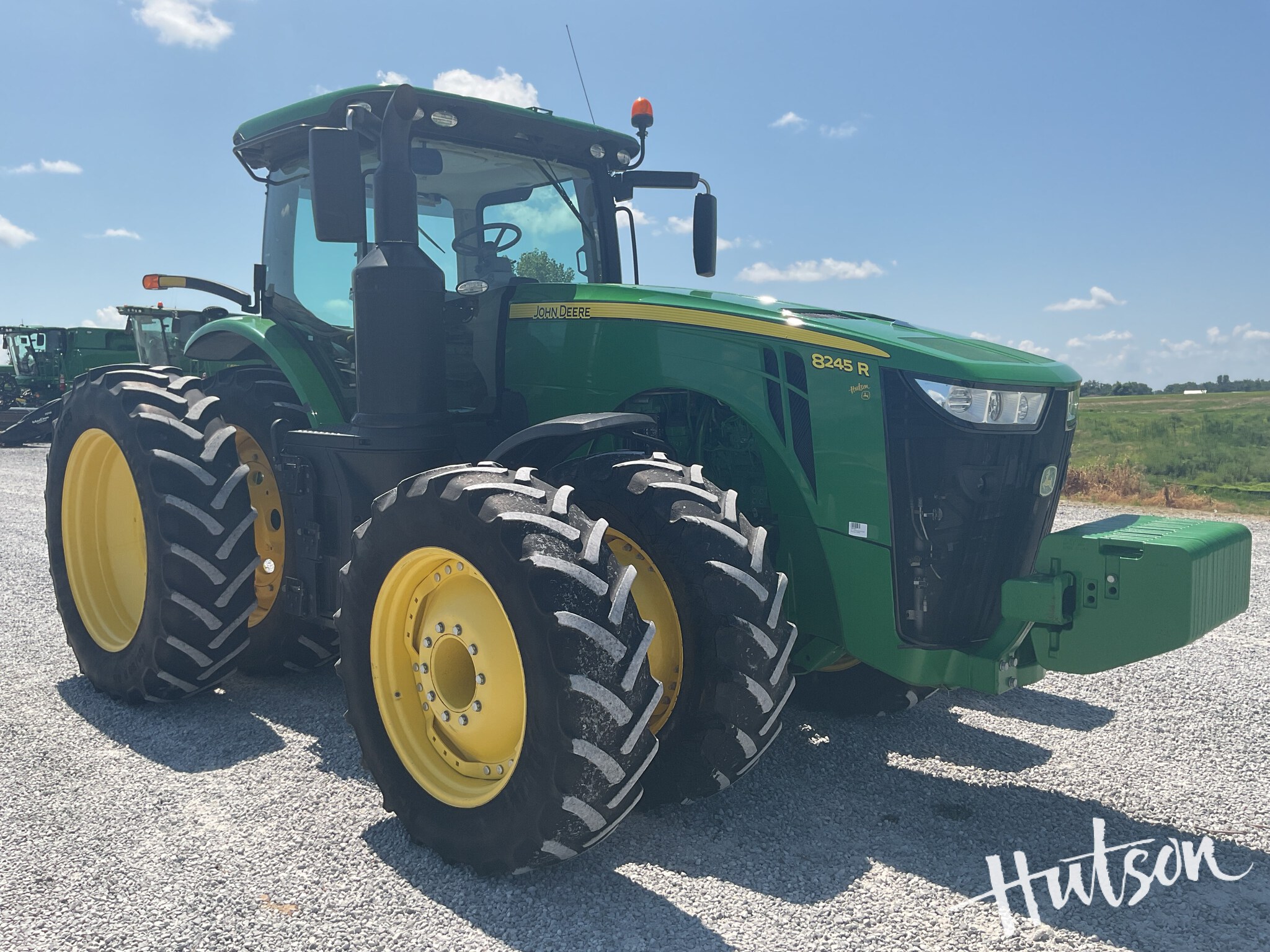 2018 John Deere 8245R
