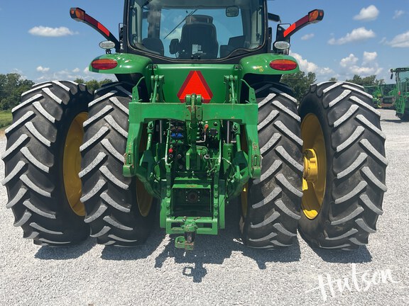 Photo of 2018 John Deere 8245R