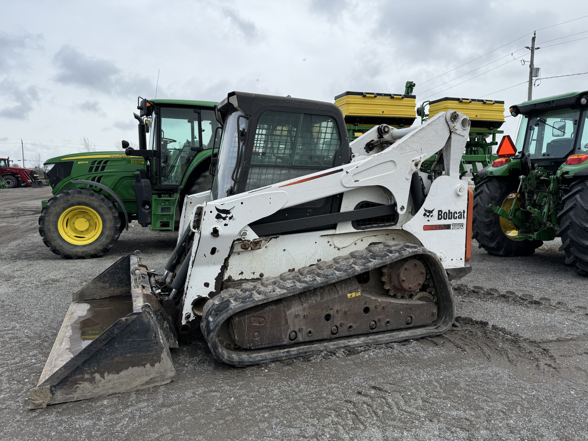 2012 Bobcat T-870 Image 2