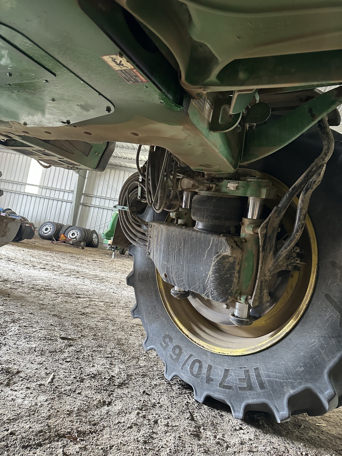 2019 John Deere R4045 Image 9