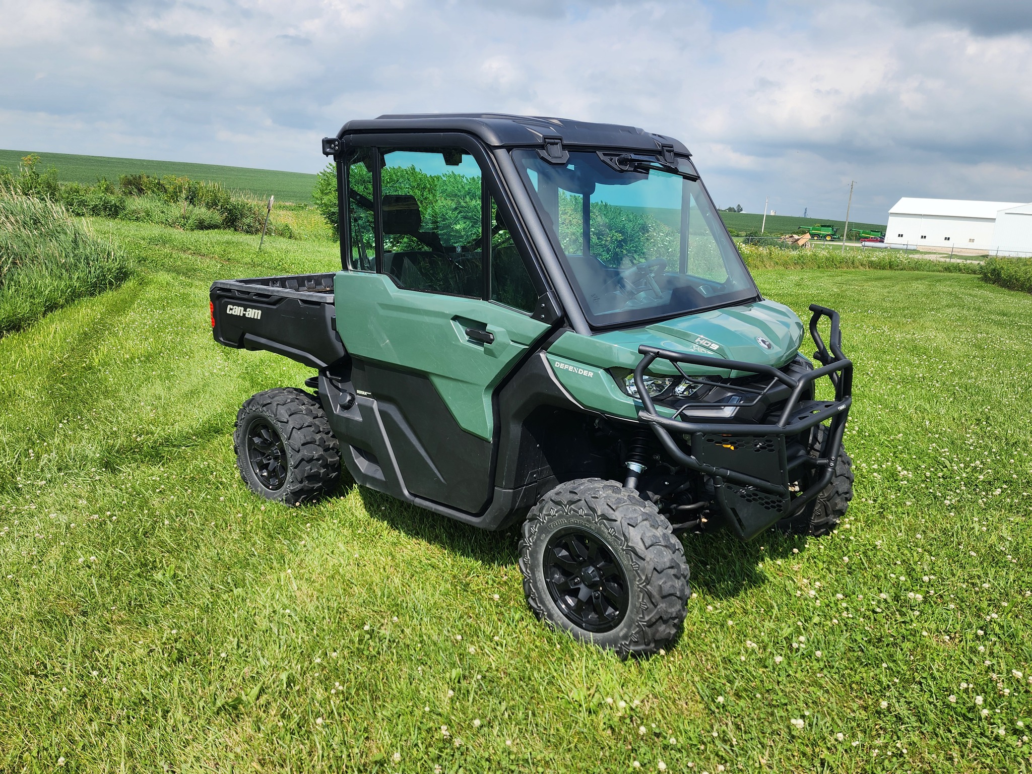 2023 Can-Am Defender HD9 Image 4