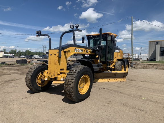 Photo of a 2020 John Deere 872G
