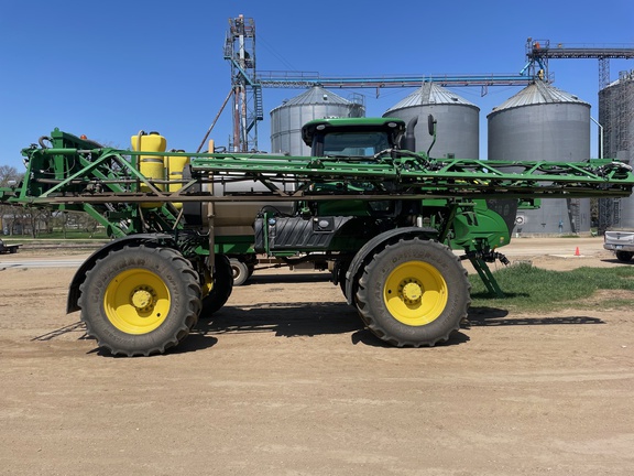 2021 John Deere R4038 - Photo21