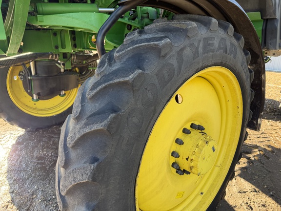2021 John Deere R4038 - Photo9
