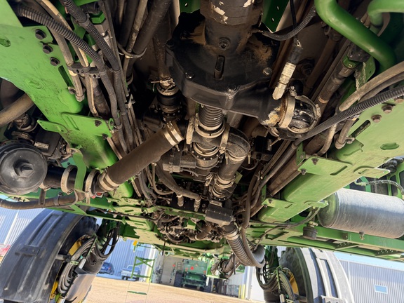 2021 John Deere R4038 - Photo21