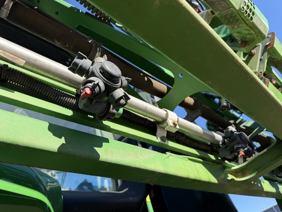 2021 John Deere R4038 - Photo36