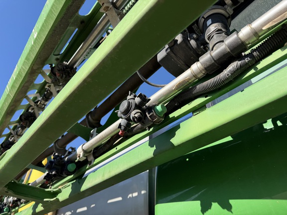 2021 John Deere R4038 - Photo35