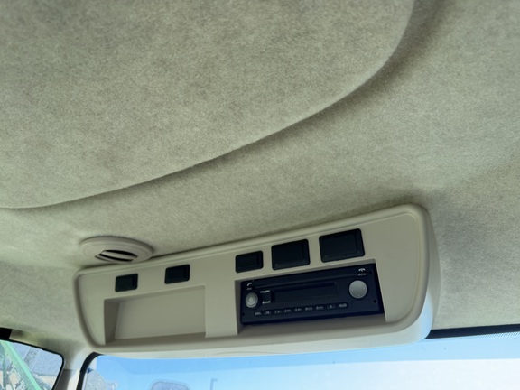 2021 John Deere R4038 - Photo43