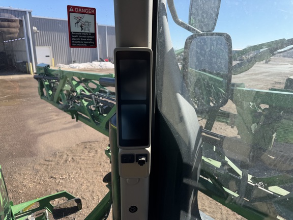 2021 John Deere R4038 - Photo46