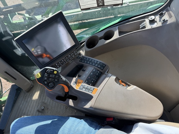 2021 John Deere R4038 - Photo45