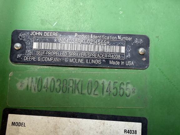 2021 John Deere R4038 - Photo50