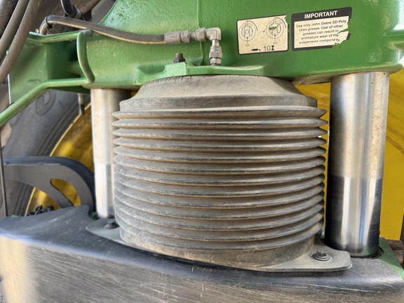 2021 John Deere R4038 - Photo17