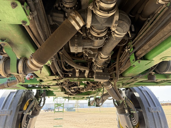 2021 John Deere R4038 - Photo22