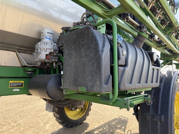 2021 John Deere R4038 - Photo25