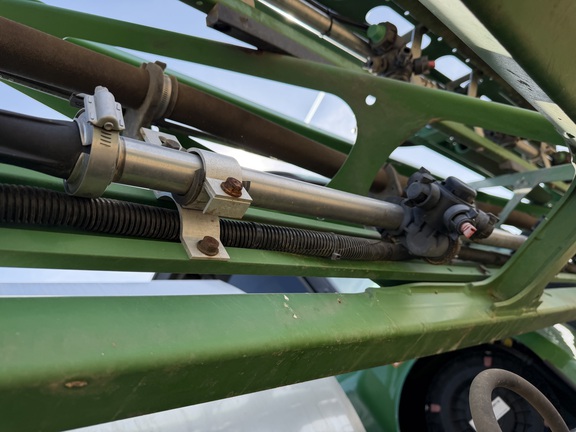 2021 John Deere R4038 - Photo36