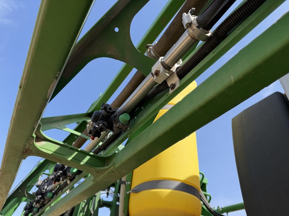 2021 John Deere R4038 - Photo37