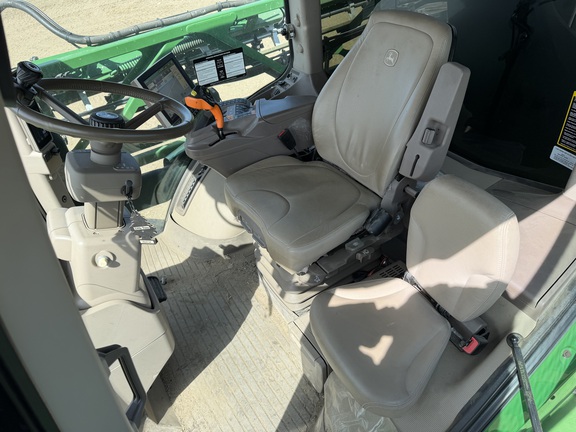 2021 John Deere R4038 - Photo42
