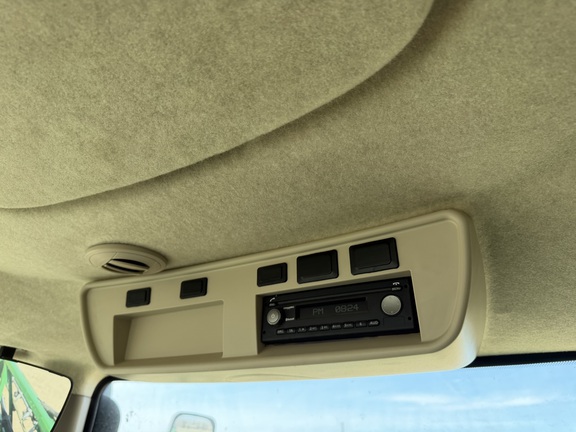 2021 John Deere R4038 - Photo44