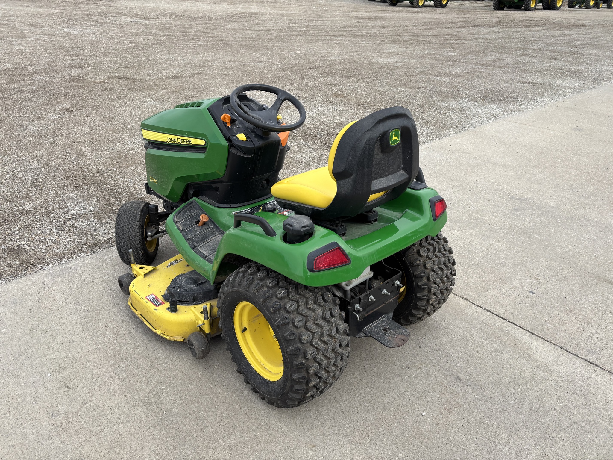  2016 John Deere X580 at Heritage Tractor in Brimfield, IL