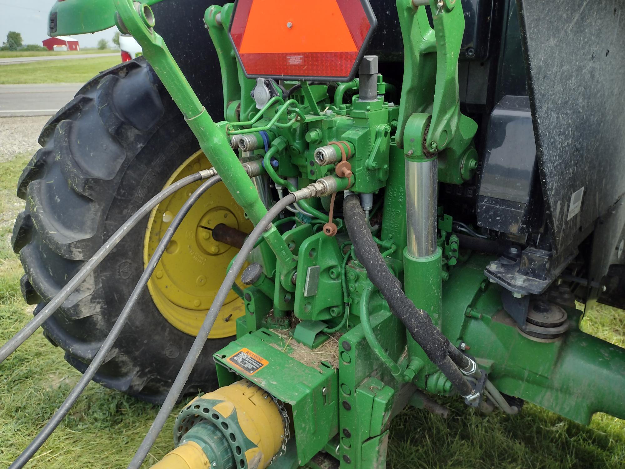 2023 John Deere 6120M Image 4