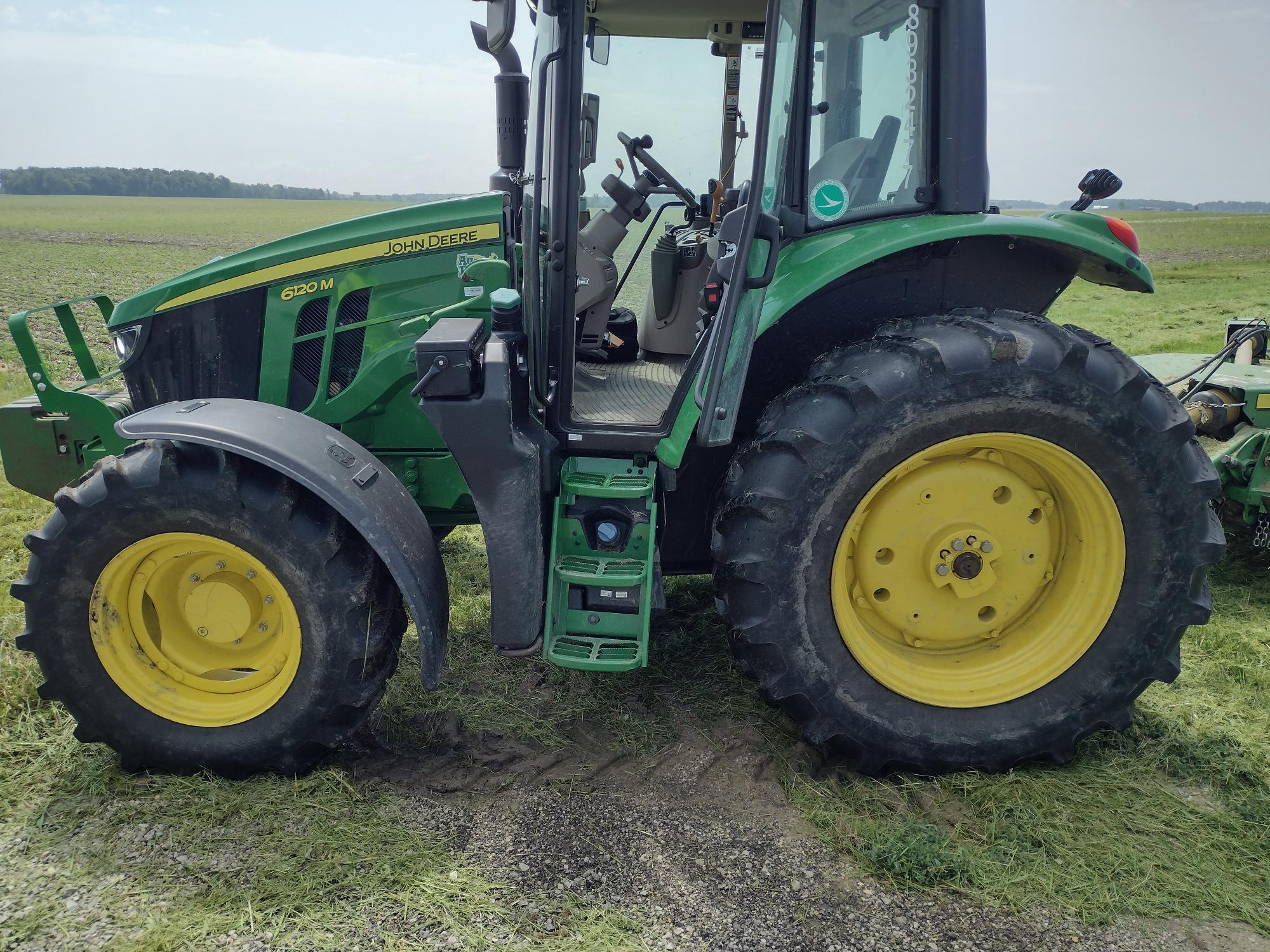 2023 John Deere 6120M Image 2