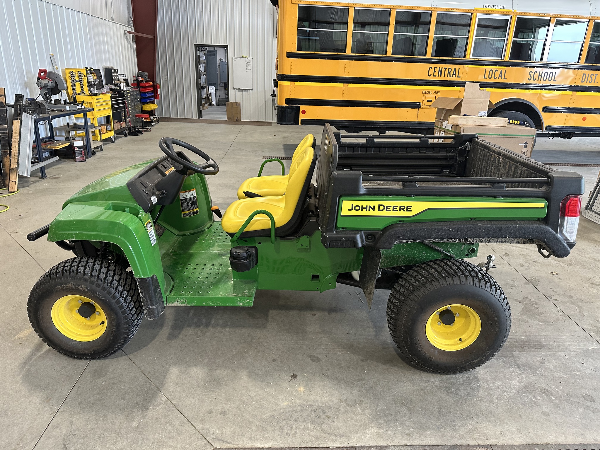 2024 John Deere TX Image 2