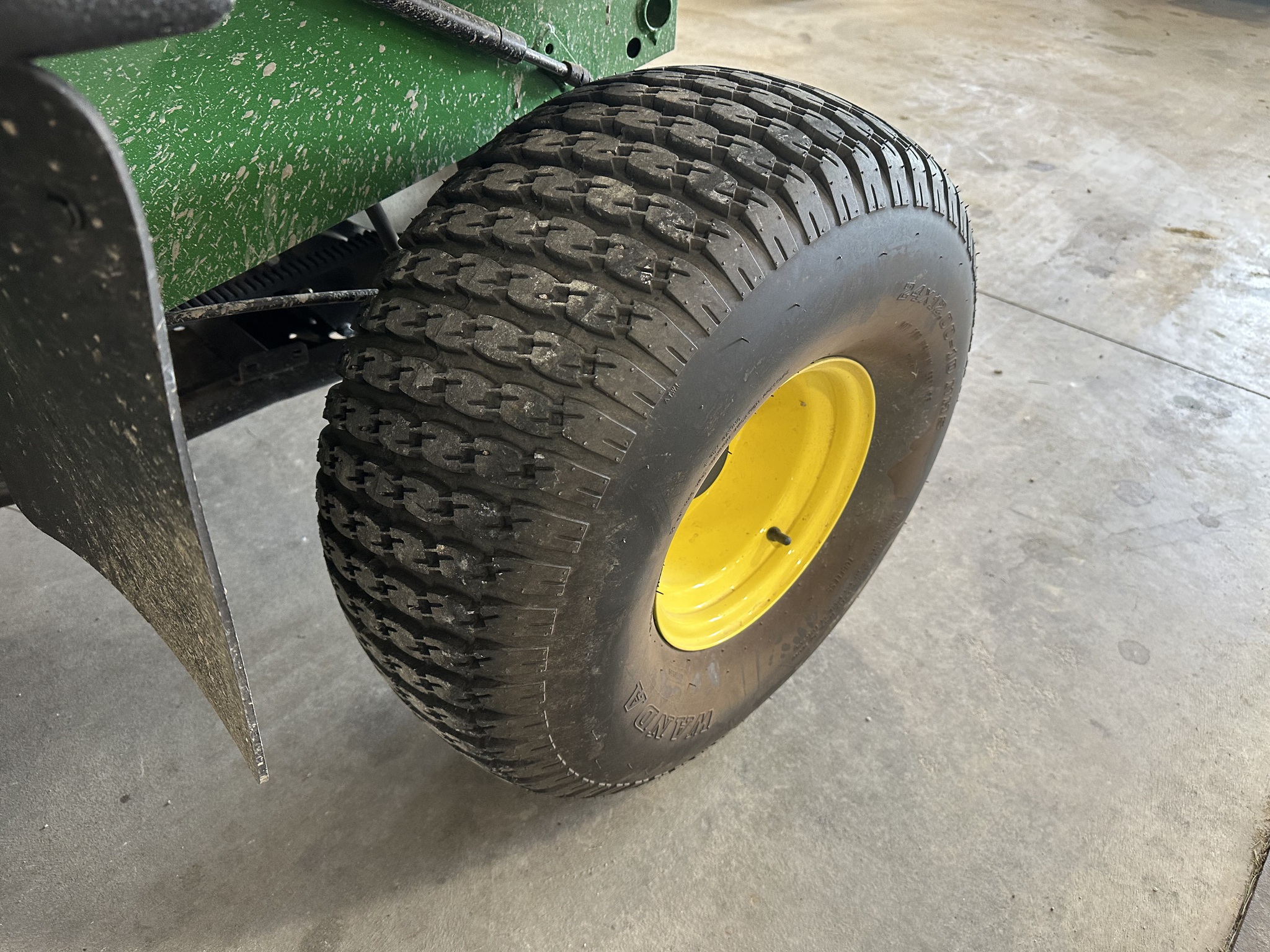 2024 John Deere TX Image 11