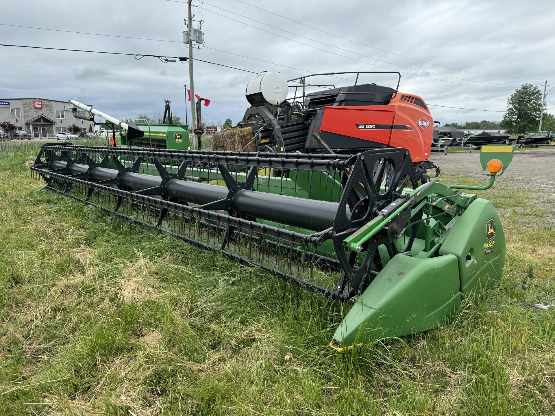 2018 John Deere 630F Image 1