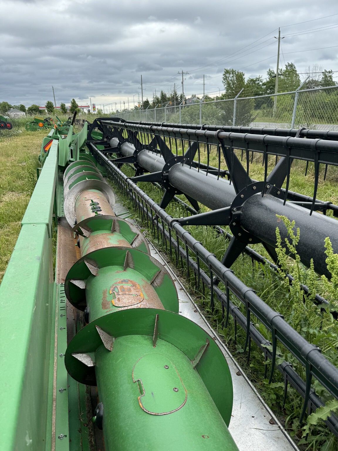 2018 John Deere 630F Image 4