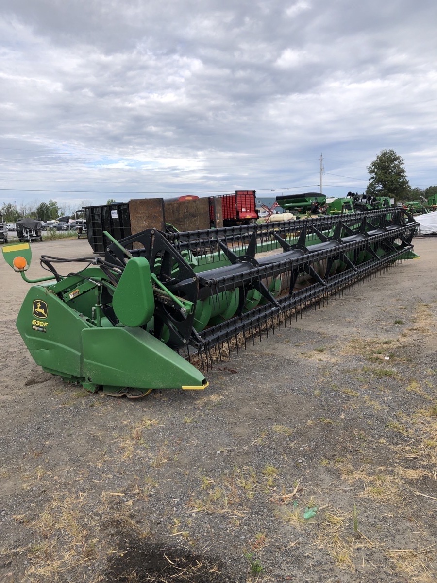 2014 John Deere 630F Image 1