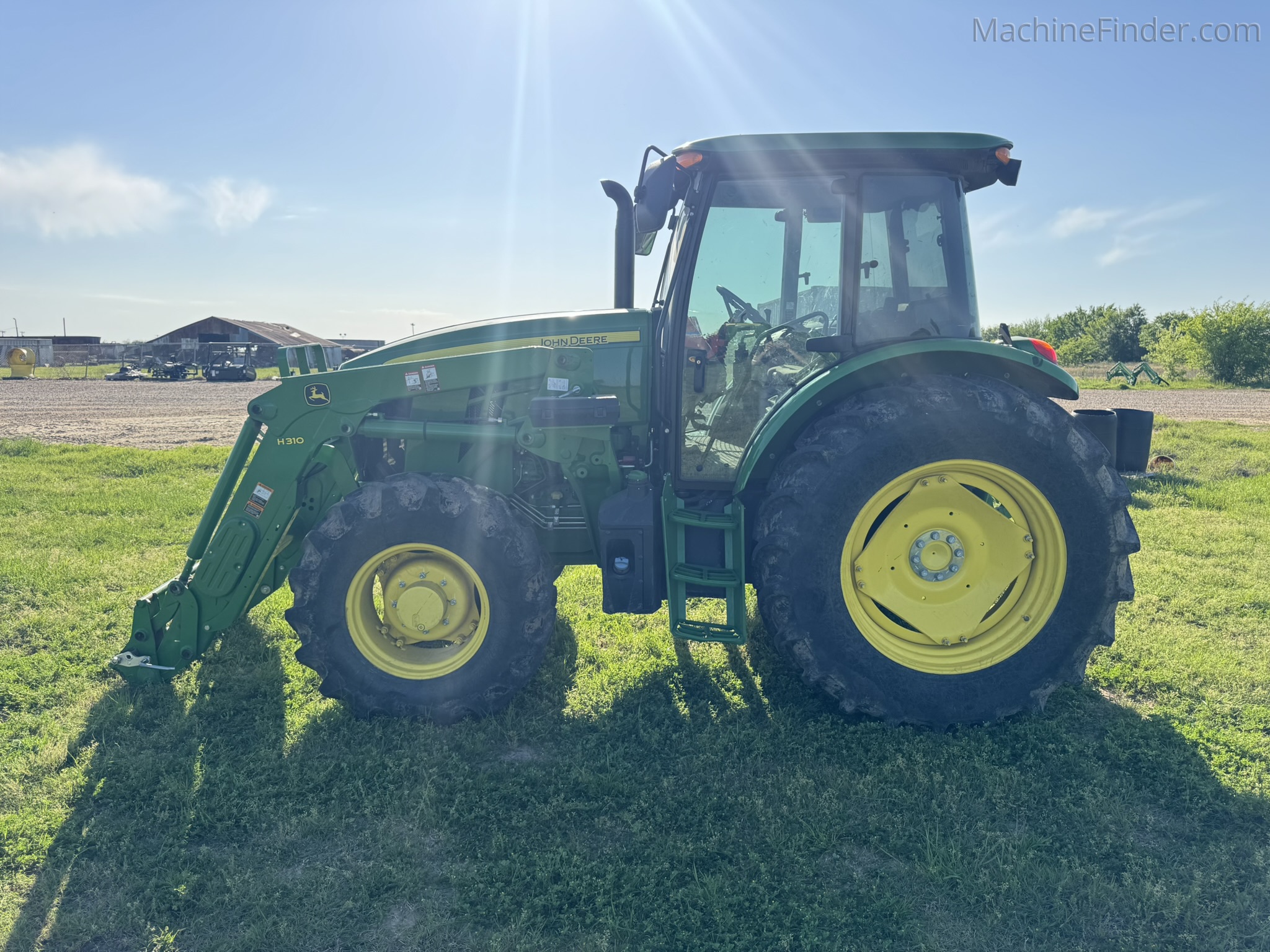 2023 John Deere 6105E Image 1