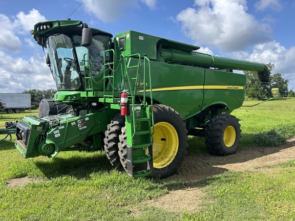 2021 John Deere S760