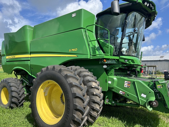 2021 John Deere S760