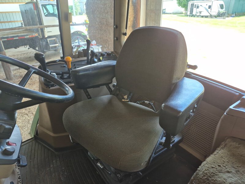 1999 John Deere 7610 Image 3